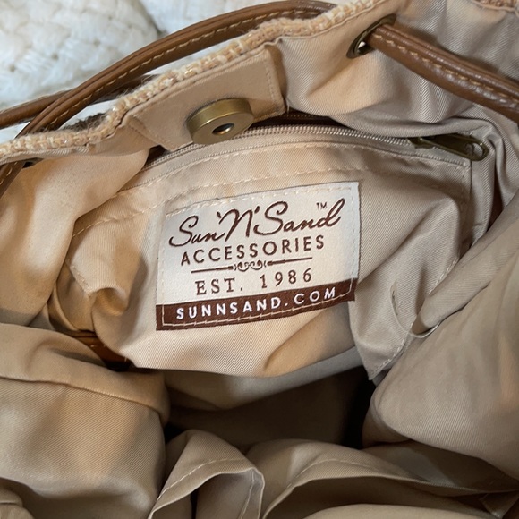 Wicker & Cloth Purse - Picture 4 of 4